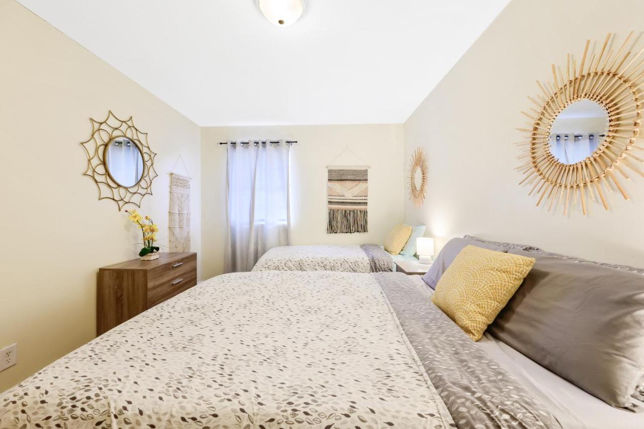 Dapper Digs - King Bed - Long Term Stays - Duke Durham Exterior photo